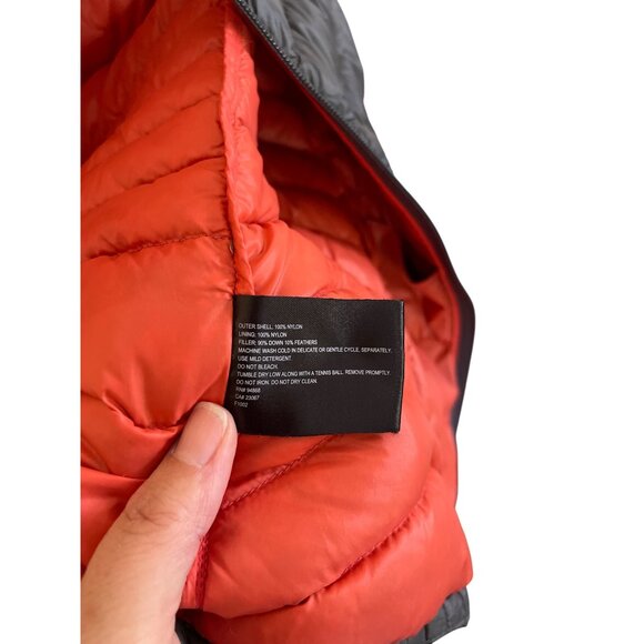 Bernardo Puffer Vest Goose Down Insulated Reversible Gray Orange Lightweight Wom - Picture 5 of 7